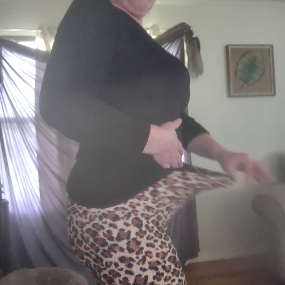 Women's cheetah print leggings - Picture 5 of 7